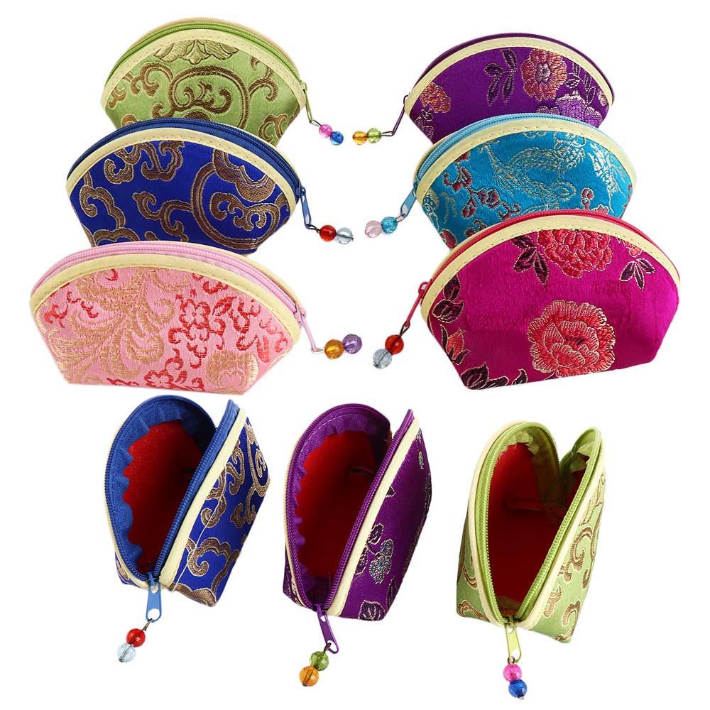 Women Bags Pictures - Borsa a Sacchetto per Braccialetti, Ricamata,