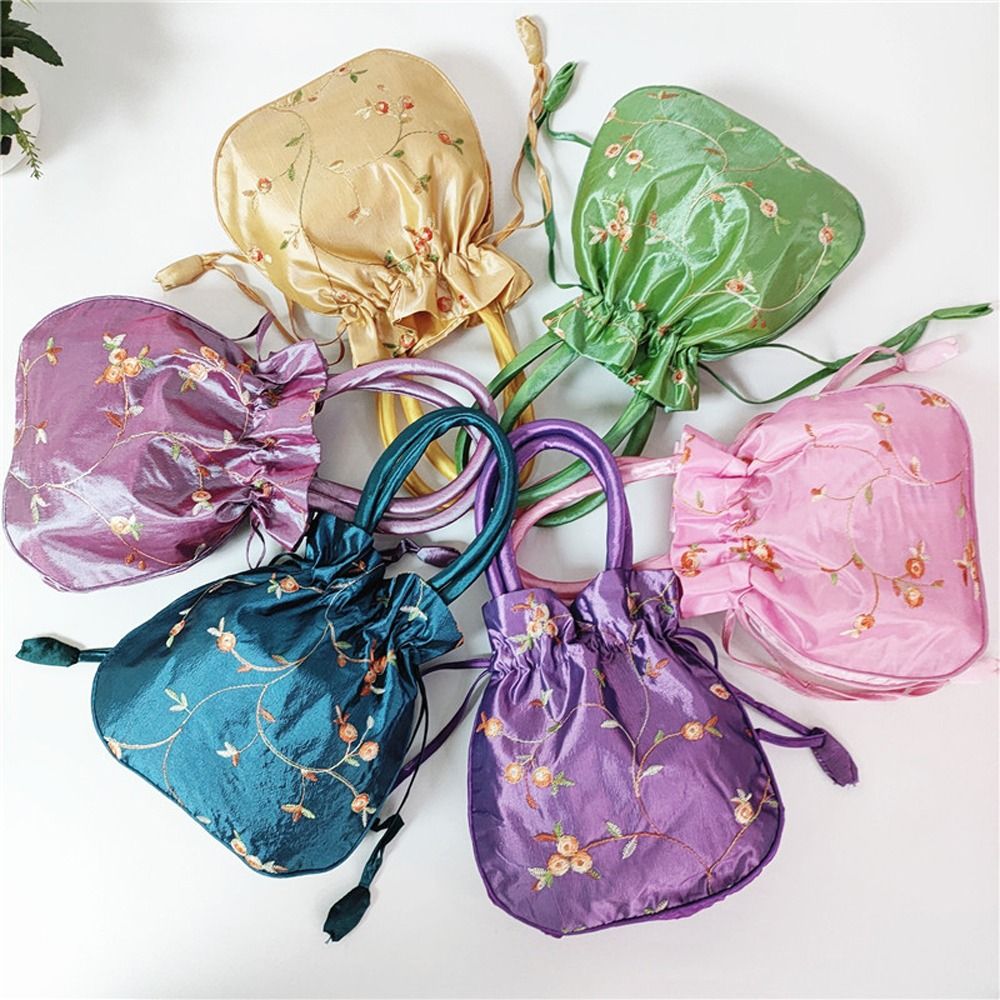 Women Bags Pictures - Borsa per cosmetici stile Borsa per